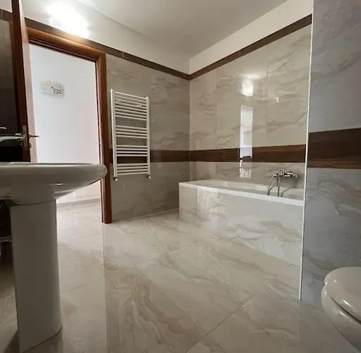 Appartamento Eboli Эболи